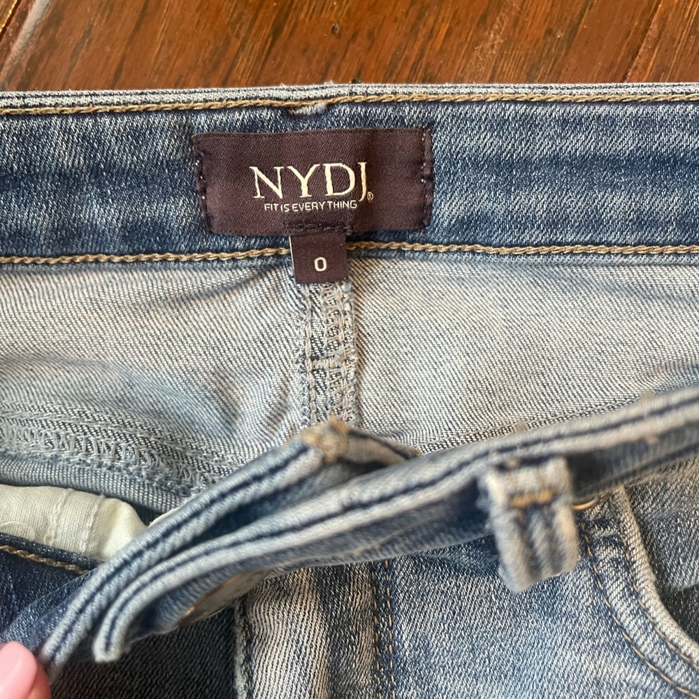 NYDJ Ami Cuffed Ankle Jean - Picture 12 of 13